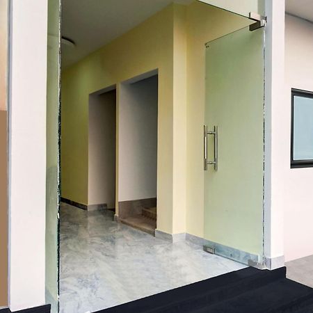 Super Hotel O Sai D-Lux グワーハーティー エクステリア 写真