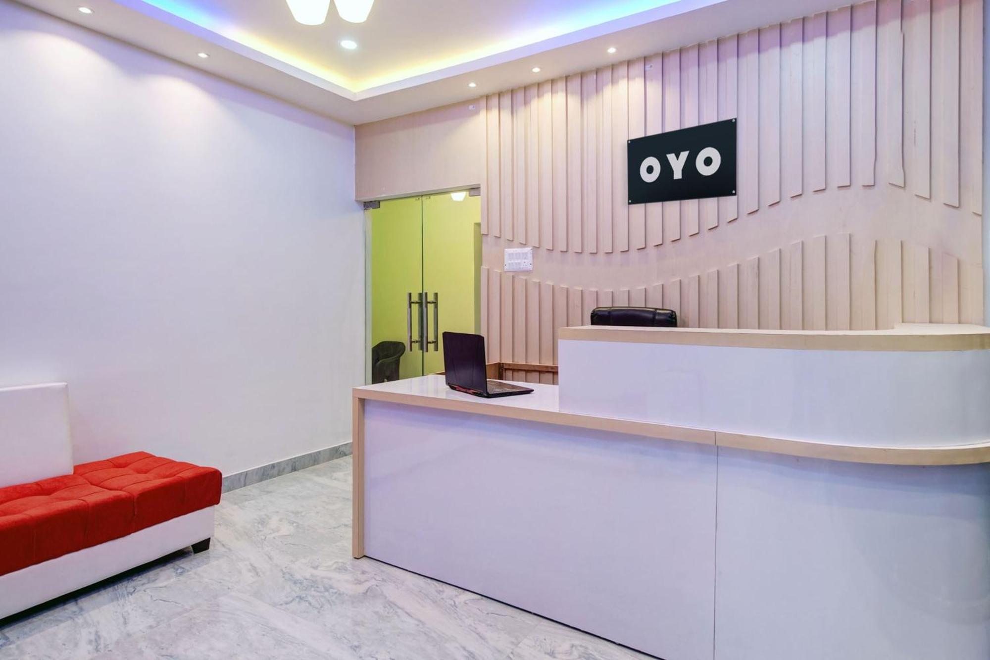 Super Hotel O Sai D-Lux グワーハーティー エクステリア 写真